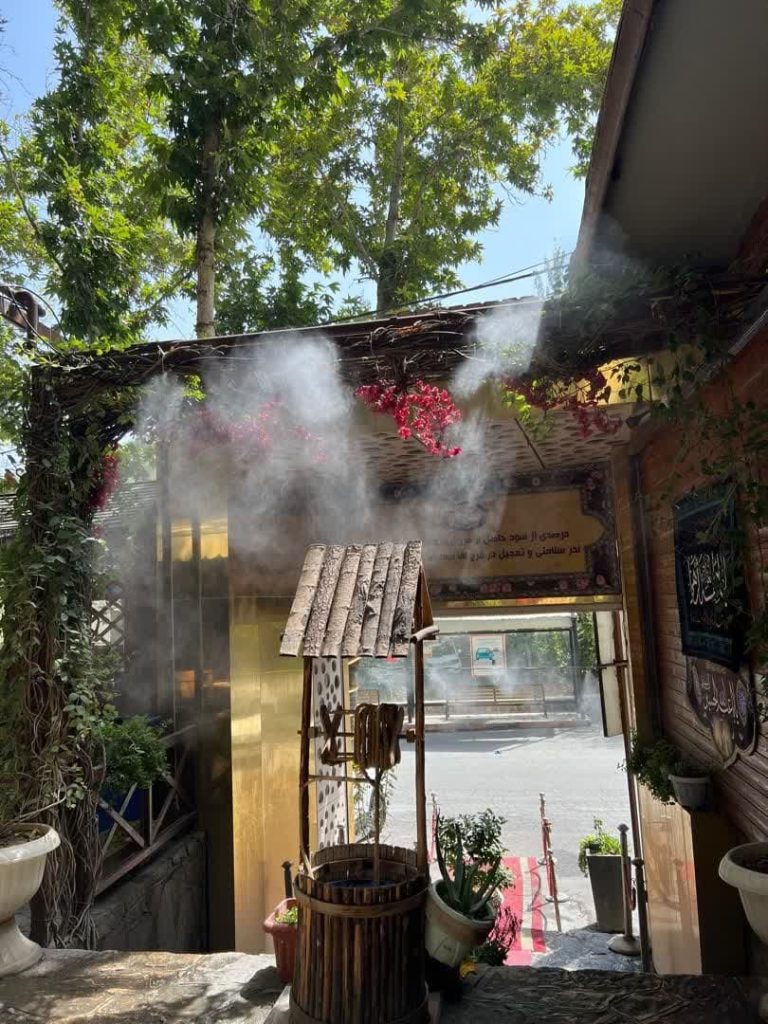 رستوران لاوریج زکوی در عنبران طرقبه مشهد